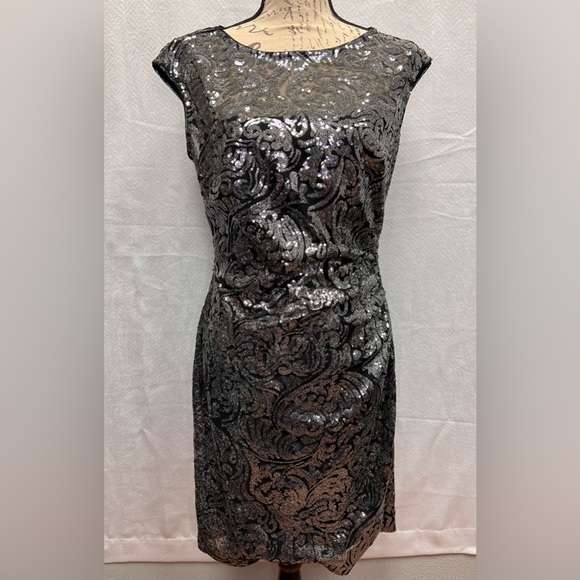 Lauren Ralph Lauren Silver Mesh Sequin Cocktail Dress Size 10 - Picture 1 of 12